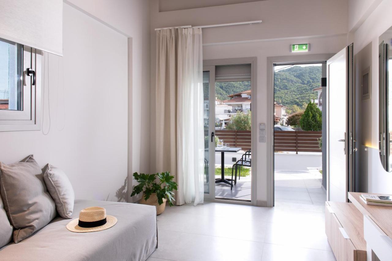 Afros Suites 올림피아다 외부 사진